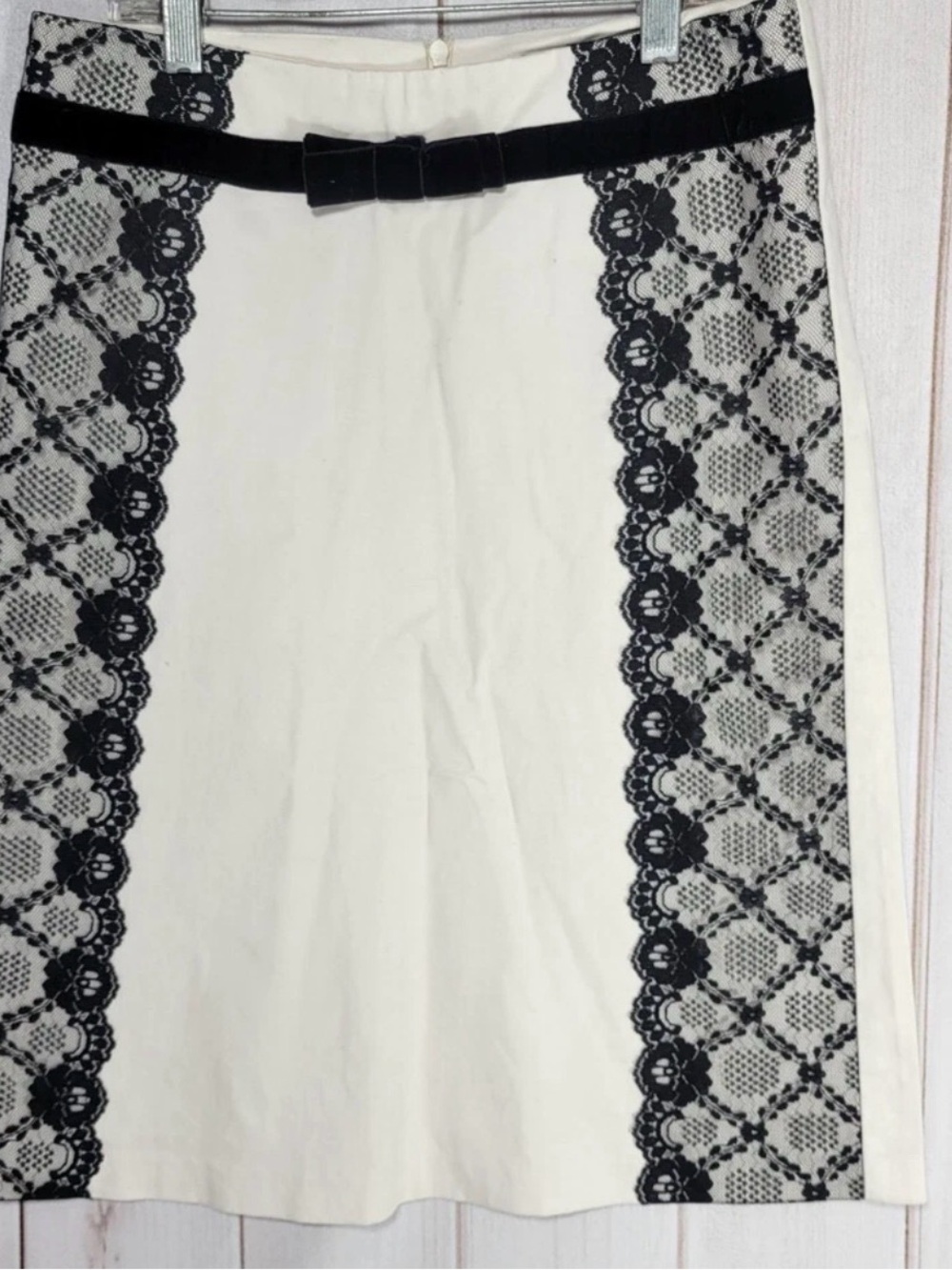 Ruth brand aline pencil skirt with black lace overlay size small